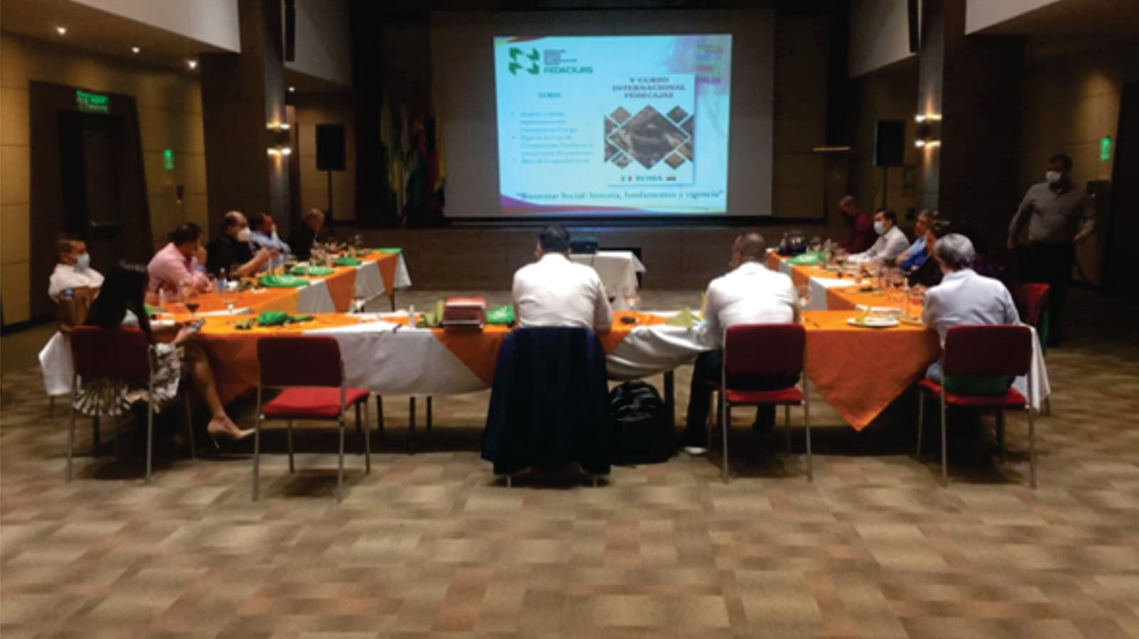 EN LA CIUDAD DE BUCARAMANGA, SANTANDER SE LLEVÓ A CABO LA JUNTA DIRECTIVA DE FEDECAJAS DEL MES DE FEBRERO