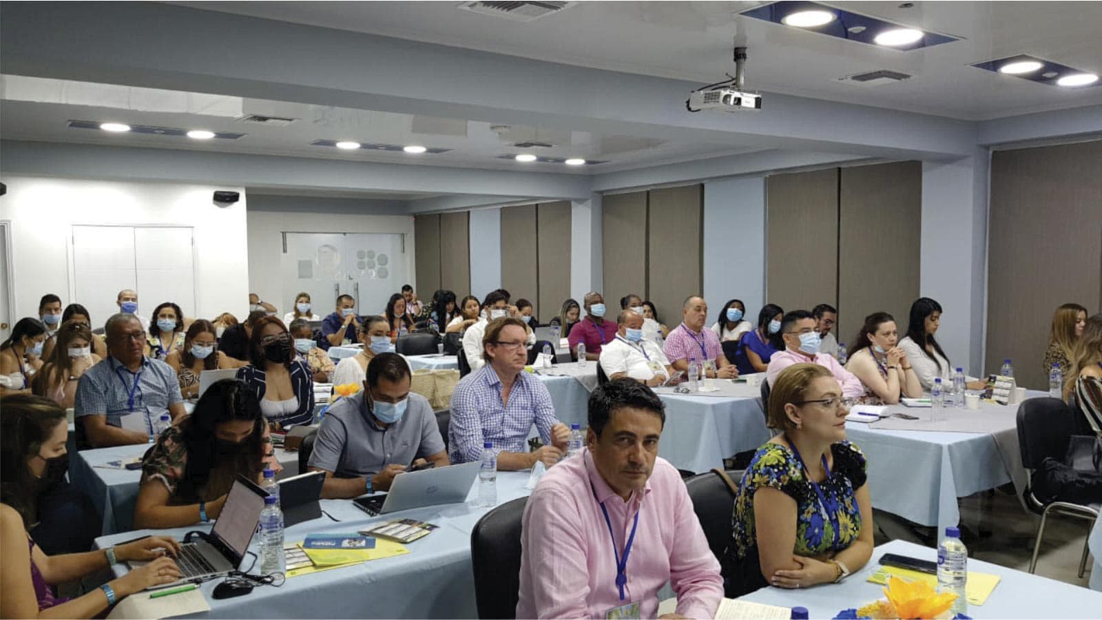 FEDECAJAS PARTICIPA A TRAVÉS DEL PRESIDENTE EJECUTIVO EN EL SEMINARIO JURIDICO LABORAL- CAJASAI
